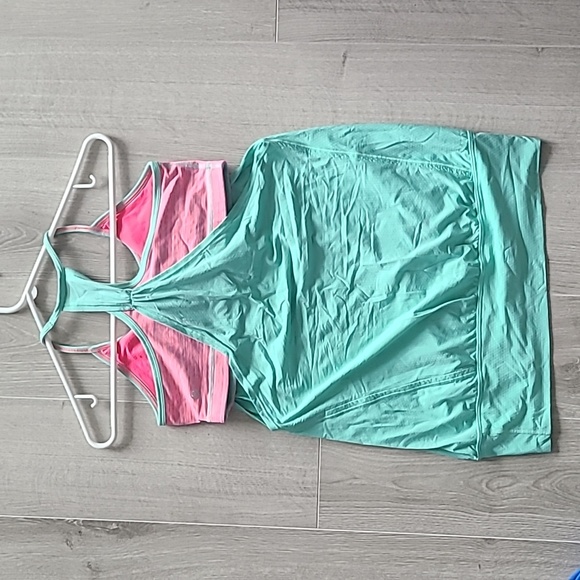 Lululemon top - Picture 2 of 2